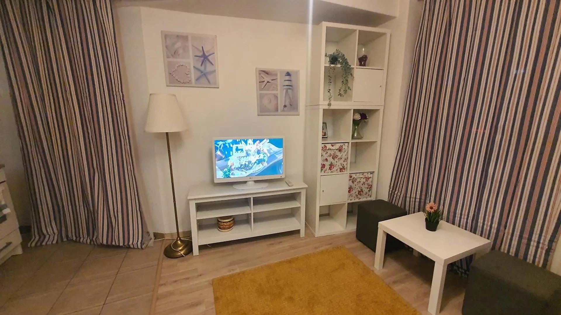 Apartment Apartament Fundeni Bucharest